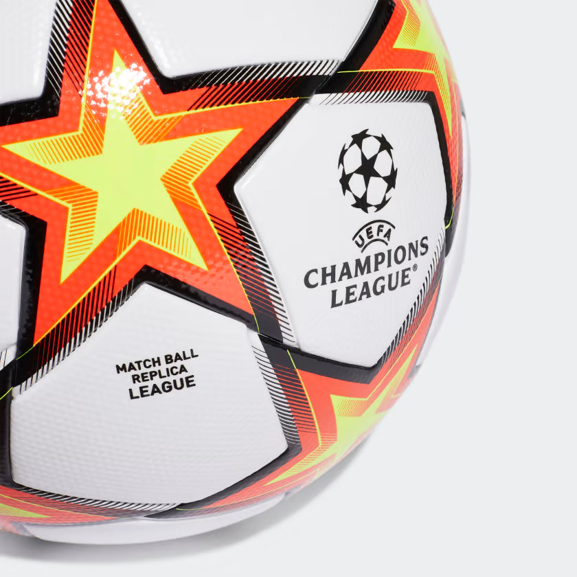 Adidas UEFA 2022/23 Champion League Unisex-Adult Soccer Ball