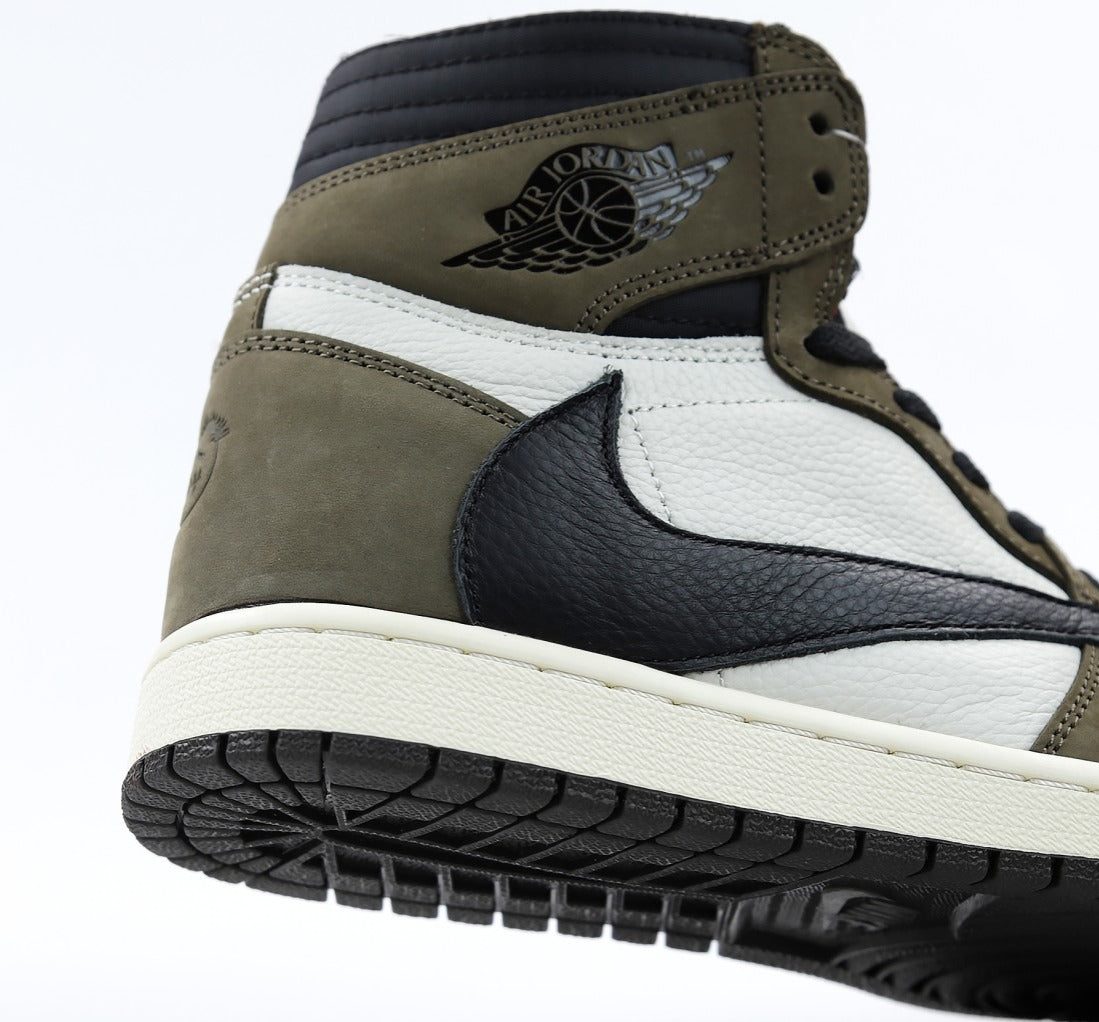Air Jordan 1 Retro High OG x Travis Scott Mocha (Dot Perfect)