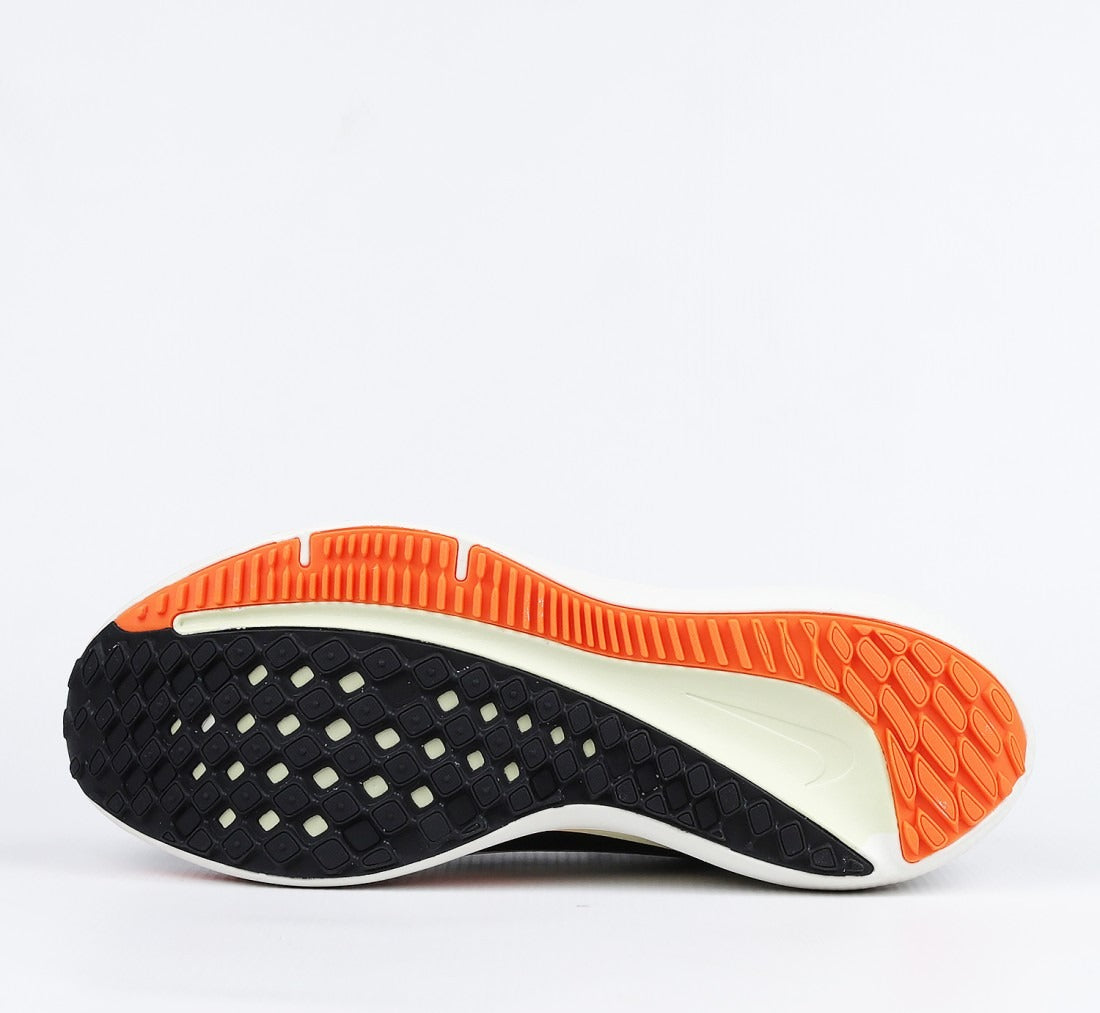 Nike Air Winflo 9 Black Green Safety Orange